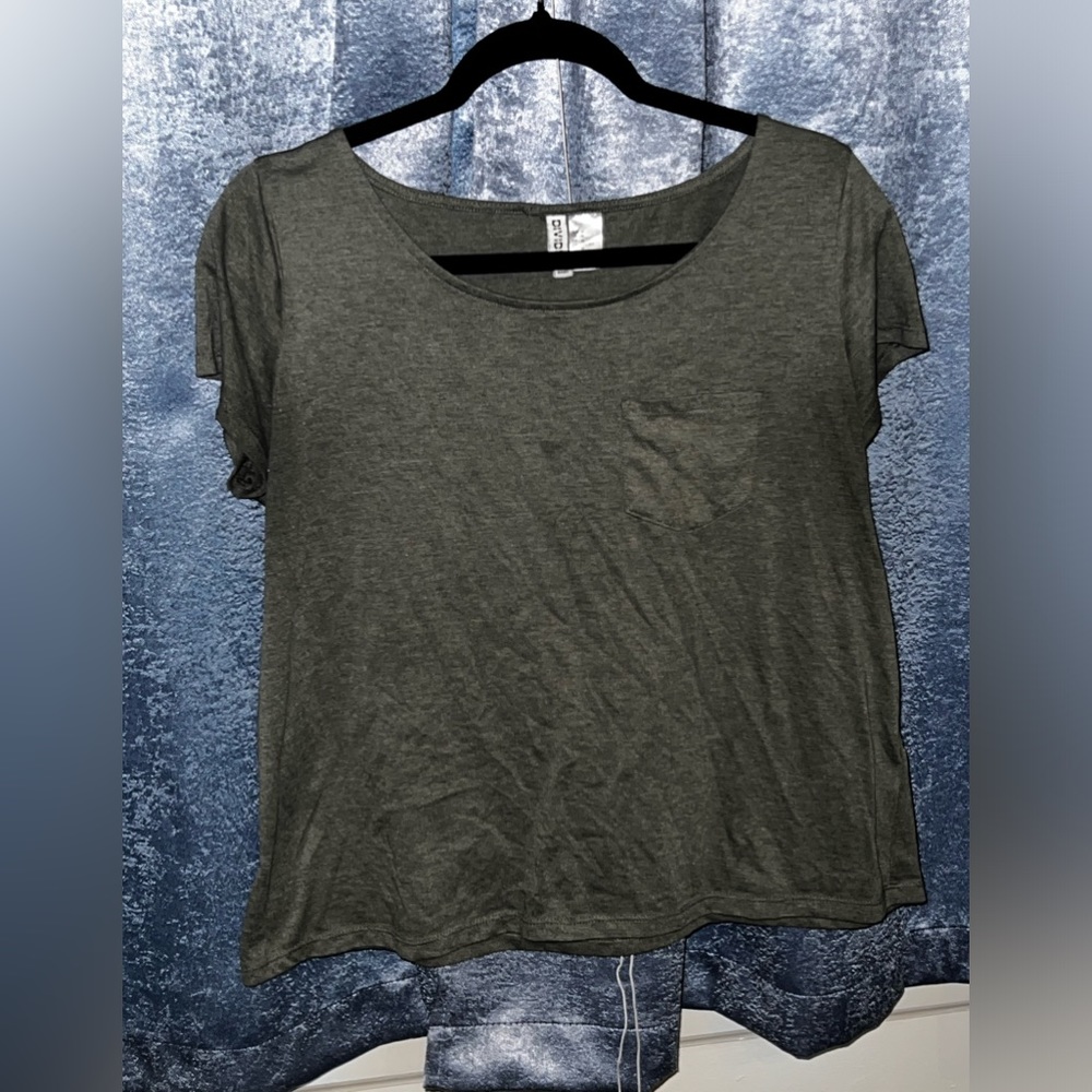 Short sleeve t-shirt